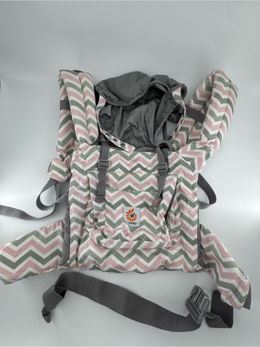Ergo Original Carrier - Pink & Grey Chevron - SO Comfortable!